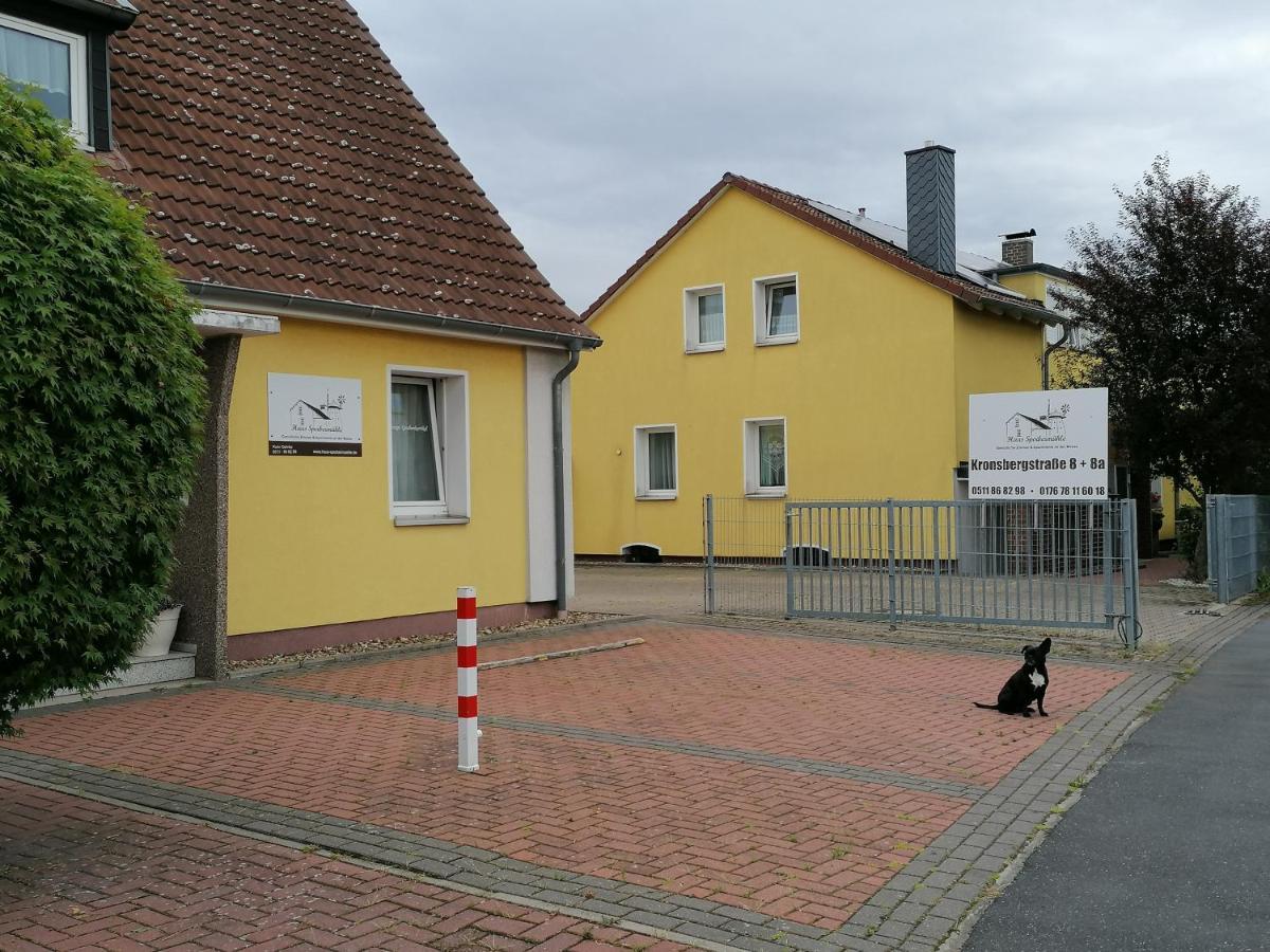 Отель Haus Sperbermuehle Латцен Экстерьер фото